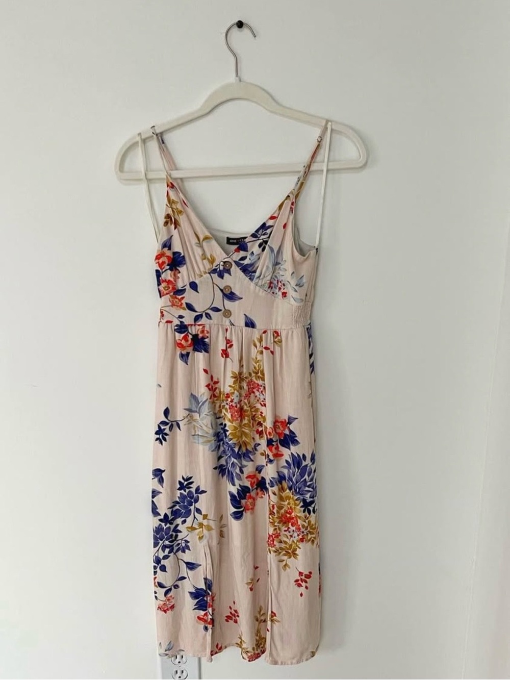 One Clothing Floral Cami Dress – Size Small